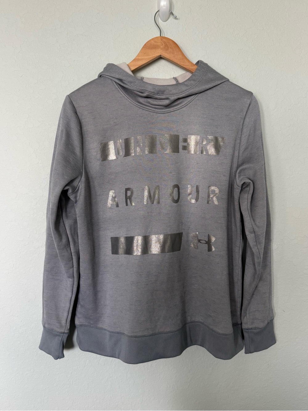 Under Armour Gray Hooded Sweatshirt with Metallic Logo